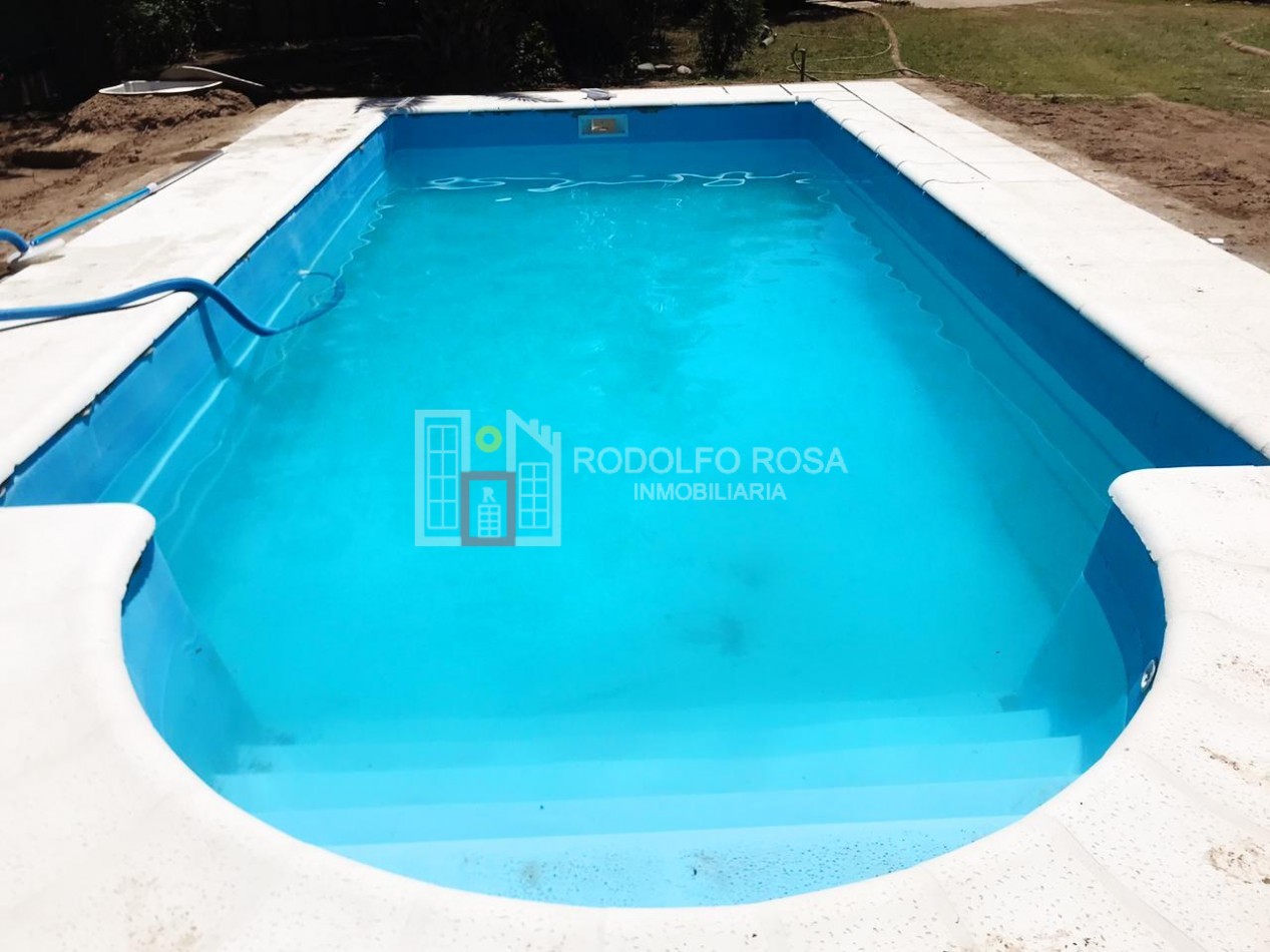 Imponente casasquinta ubicada en un lugar privilegiado de la ciudad de Santa Rosa, La Pampa