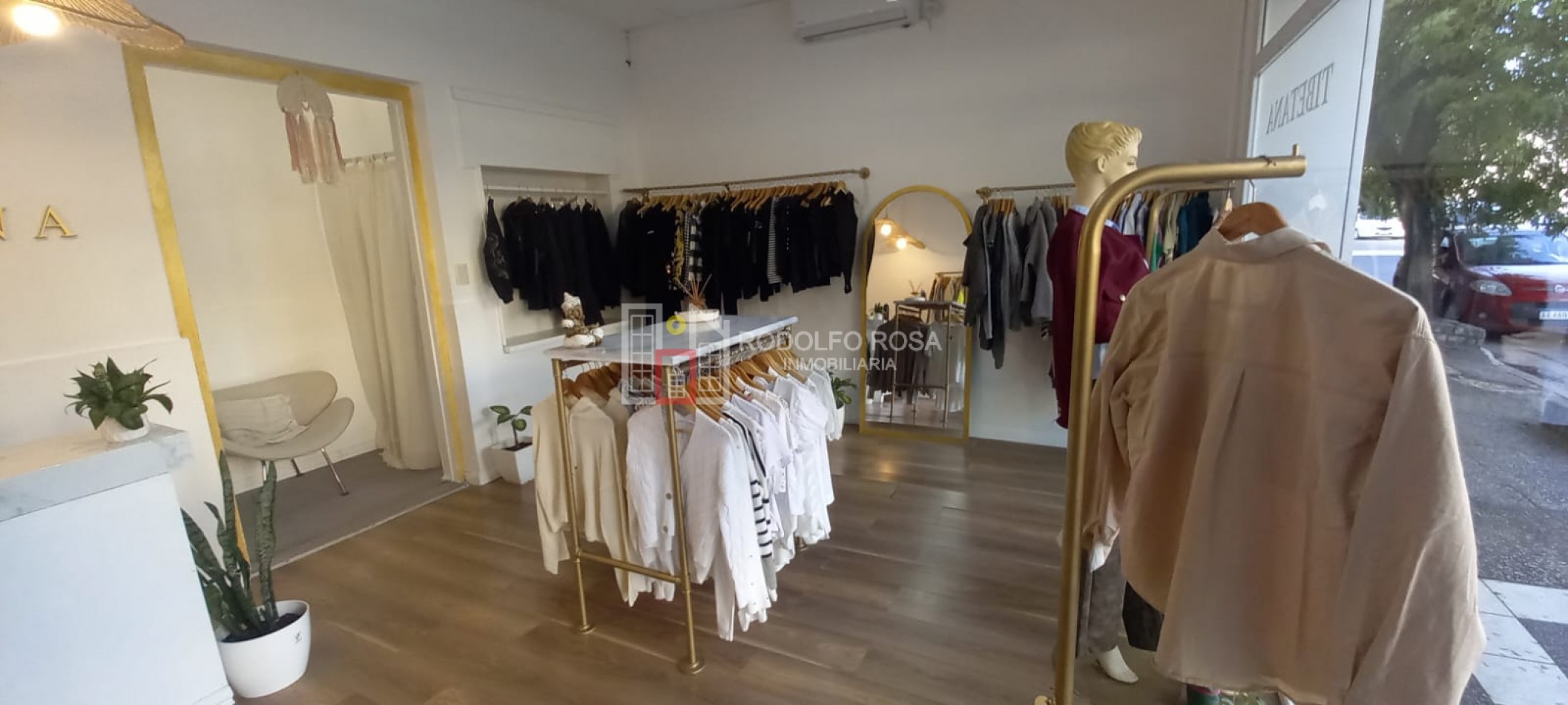 Excepcional opcion multi renta!!! , salones comerciales centricos y departamento de un dormitorio