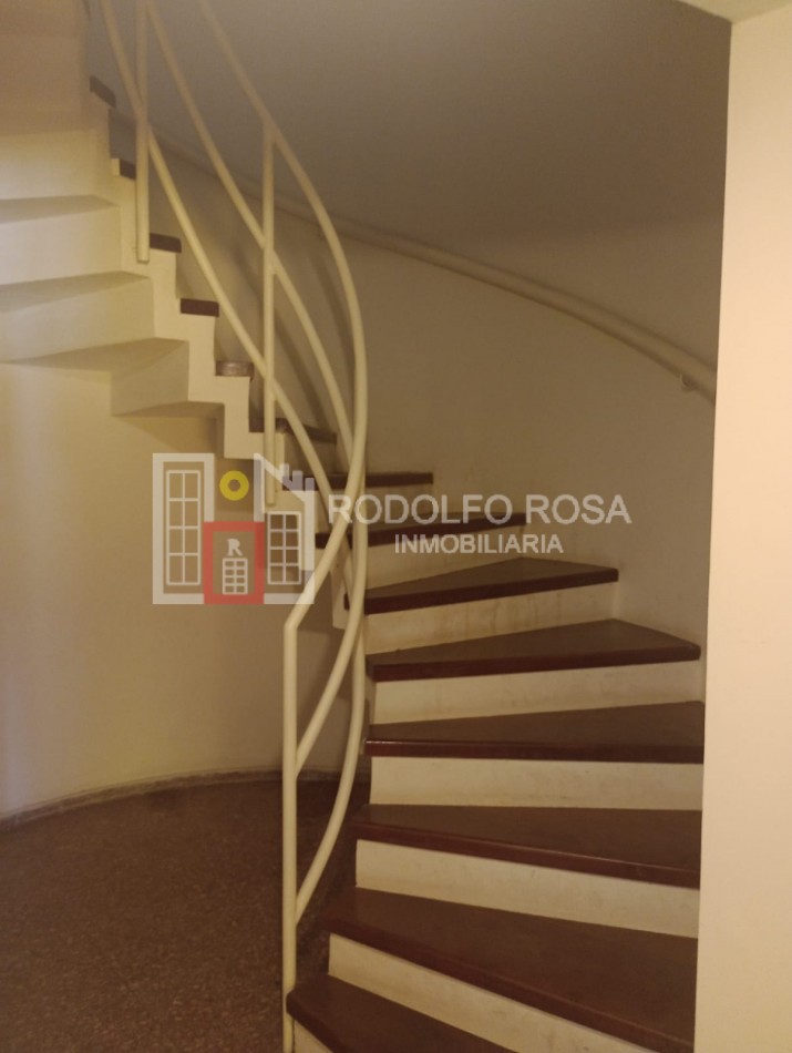 IMPONENTE INMUEBLE UBICADO EN VILLA ELVINA, SANTA ROSA, LA PAMPA