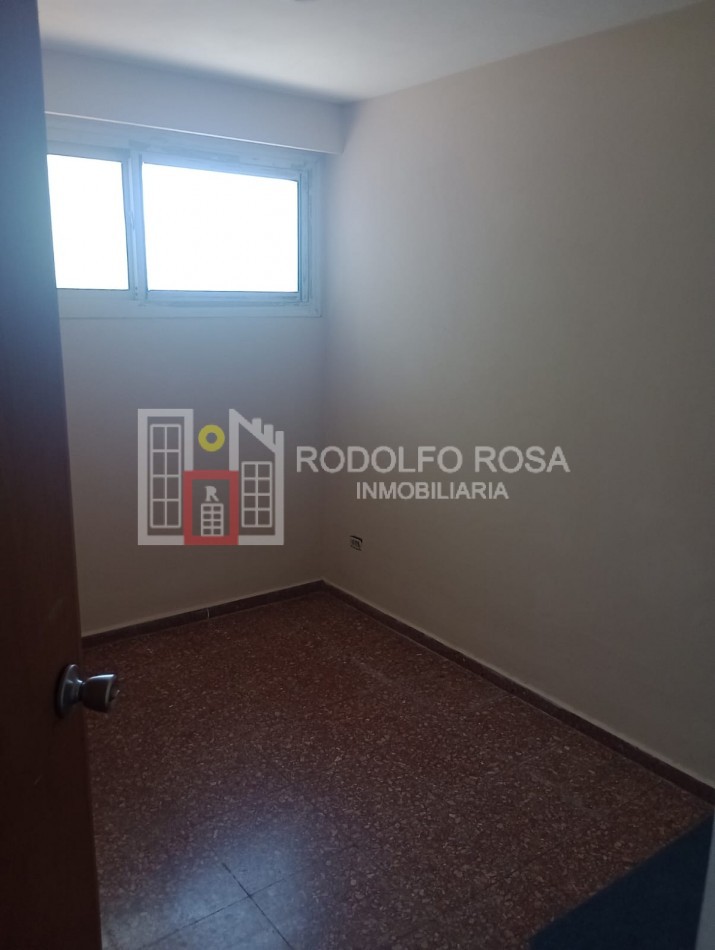 IMPONENTE INMUEBLE UBICADO EN VILLA ELVINA, SANTA ROSA, LA PAMPA