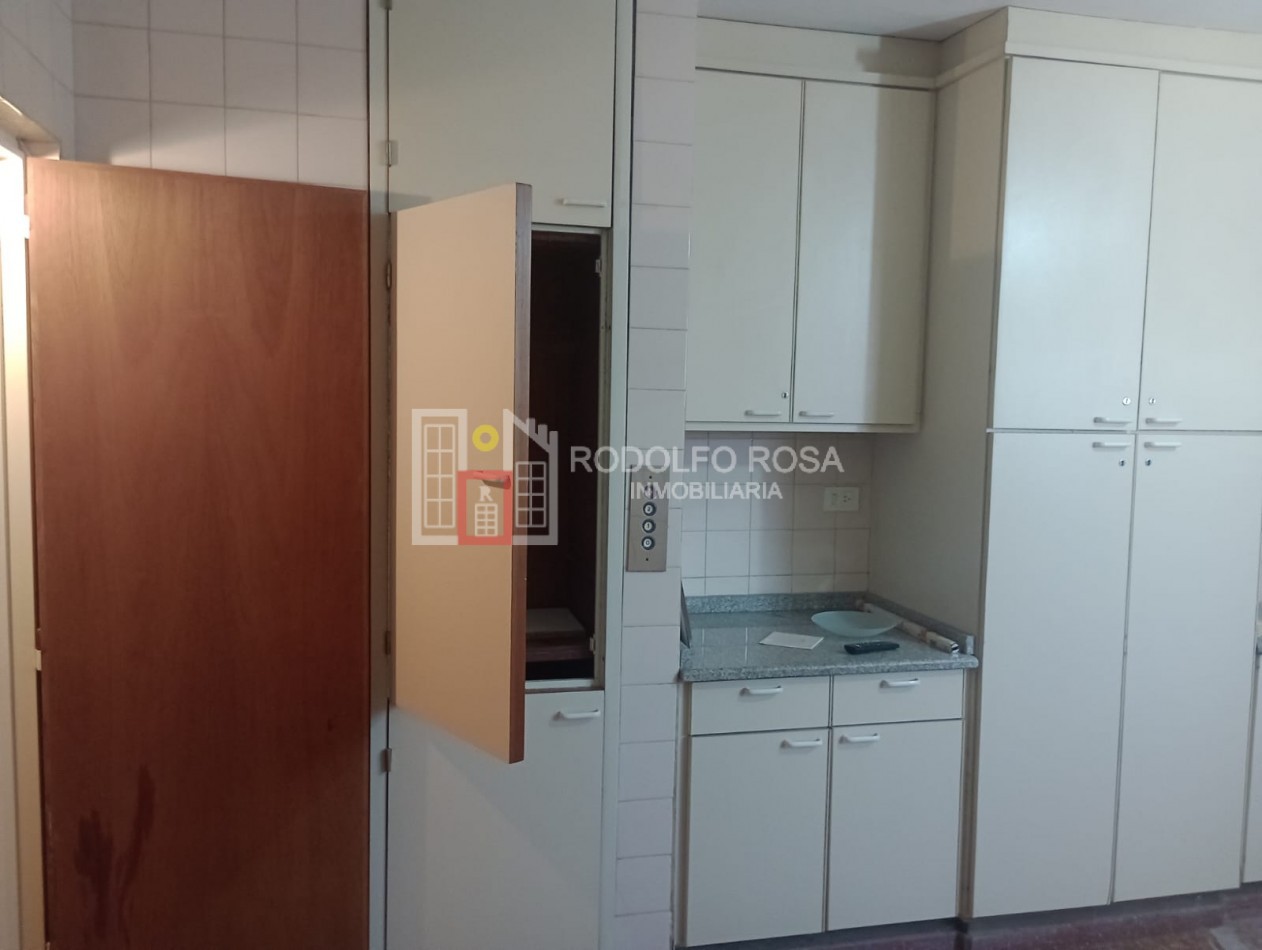 IMPONENTE INMUEBLE UBICADO EN VILLA ELVINA, SANTA ROSA, LA PAMPA