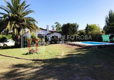 Imponente casasquinta ubicada en un lugar privilegiado de la ciudad de Santa Rosa, La Pampa